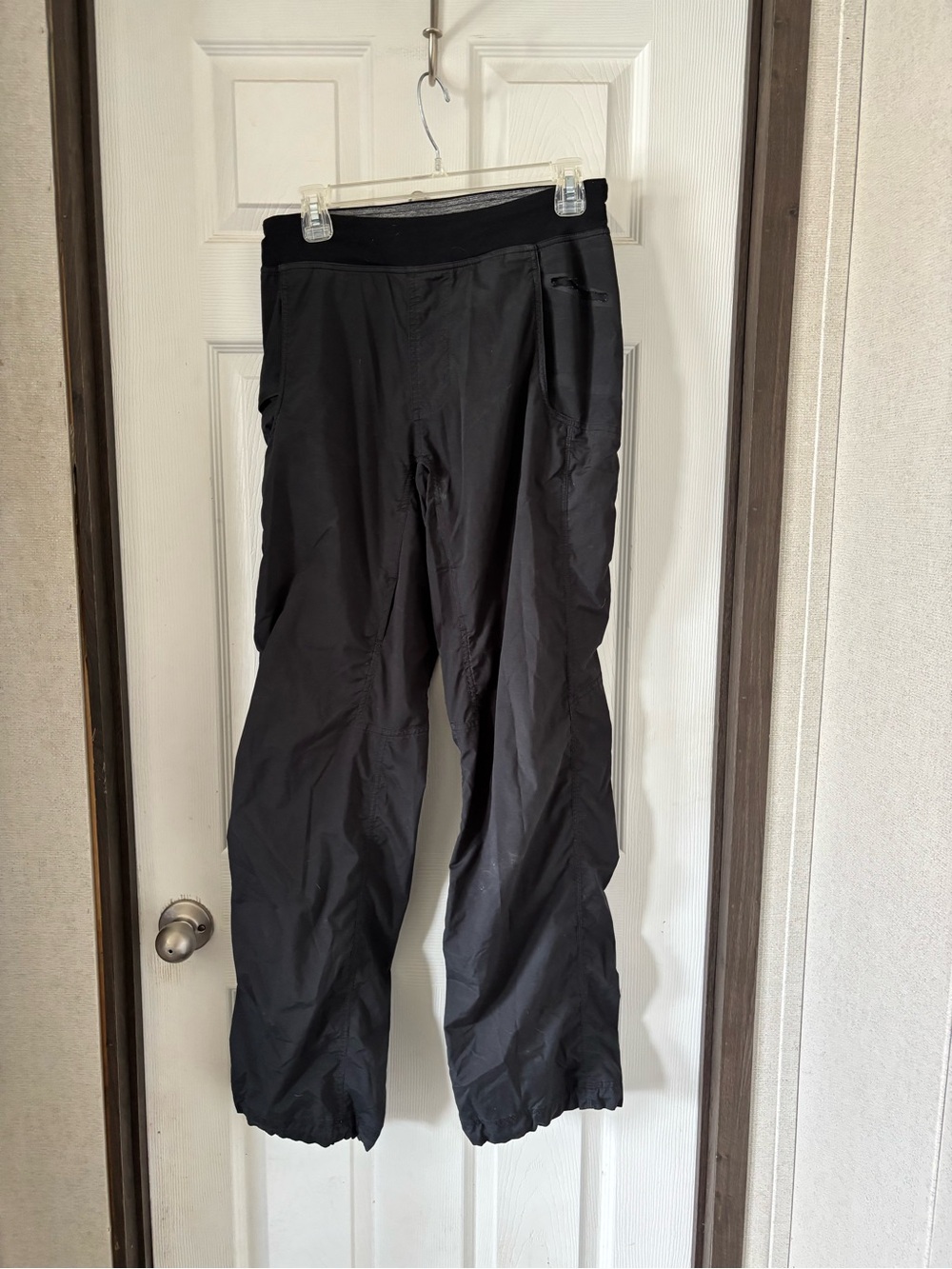 lululemon athletica Men Black Technical Jogger Pants